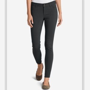 Eddie Bauer “Slightly Curvy Skinny Ankle” Pants